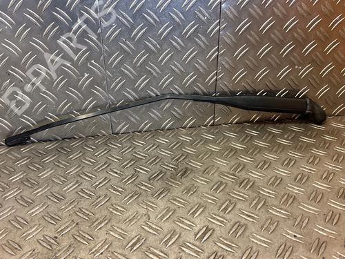 front-windshield-wiper-arm-mercedes-benz-a-class-w168-1997-1998-1999-2000-2001-2002-2003-2004-2005-36701878 main image
