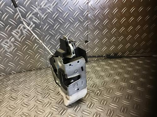 Used Front right lock VW FOX Hatchback (5Z1, 5Z3, 5Z4) 1.2 (55 hp) 31830111