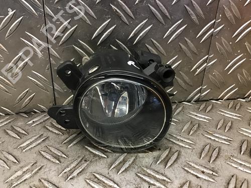 Faro antinebbia anteriore destri MERCEDES-BENZ A-CLASS (W169) A 150 (169.031, 169.331) (95 hp) 32371265