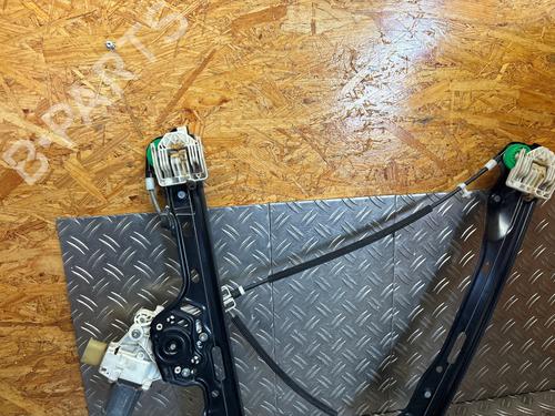 Front left window mechanism BMW 1 (E87) 116 d | BP39105322C22 - Image 3