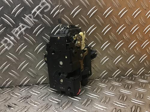 Used Rear left lock VW GOLF IV (1J1) 1.4 16V (75 hp) 22381051