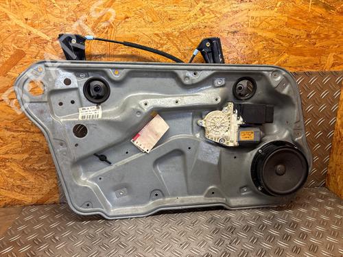 Used Front left window mechanism Front left window mechanism VW GOLF IV Variant (1J5) 1.4 16V (75 hp) 40229734 40229734