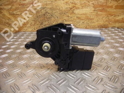 Portierruitmotor linksachter VW PASSAT B5.5 Variant (3B6) 1.9 TDI | BP5060357E23 