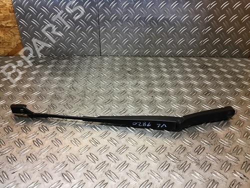 Used Front windshield wiper arm VW GOLF V (1K1) 1.4 16V (80 hp) 14695631