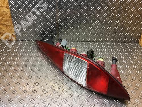 Right taillight FORD MONDEO III Turnier (BWY) 2.0 16V TDDi / TDCi | BP6931604C35 