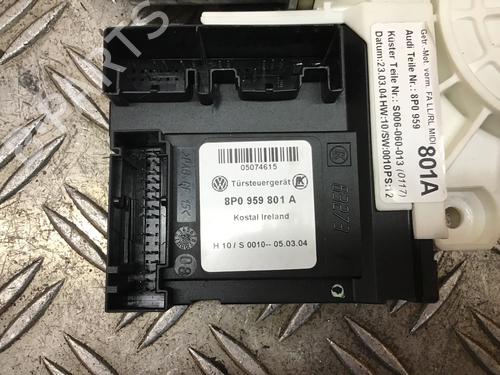 Left front window motor AUDI A3 (8P1) 2.0 FSI | BP27437949E21 