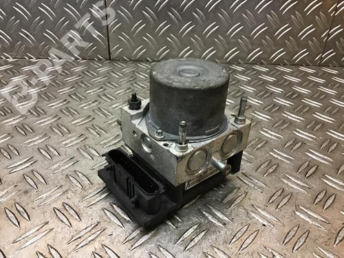 Used ABS pump NISSAN MICRA III (K12) 1.5 dCi (65 hp) 6996019