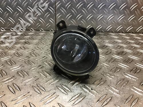 Used Right front fog light FORD MONDEO III Turnier (BWY) 1.8 16V (125 hp) 7861668