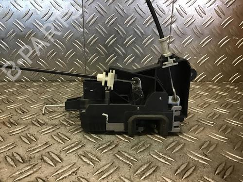Front left lock OPEL SIGNUM Hatchback (Z03) 3.0 V6 CDTI (F48) | BP27571652C98 
