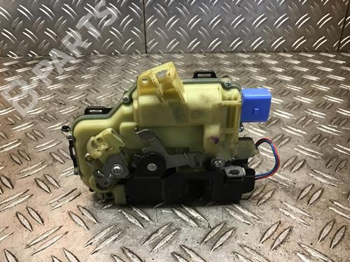 Front left lock SEAT IBIZA III (6L1) 1.4 16V | BP9670306C98 