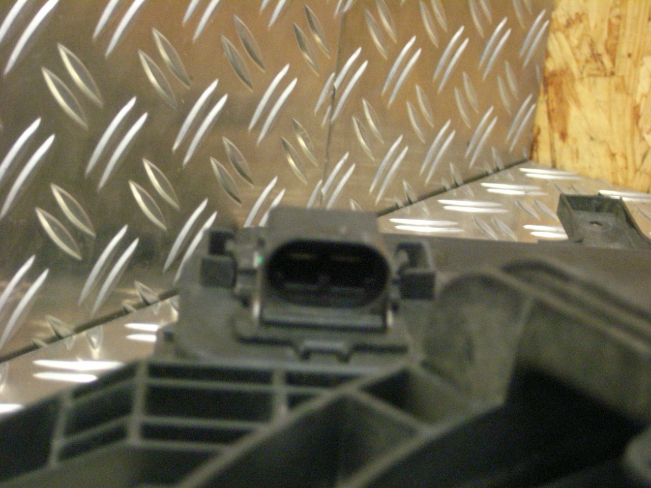 Radiator fan NISSAN MICRA III (K12) 1.2 16V NISSAN 21480AX800 BParts