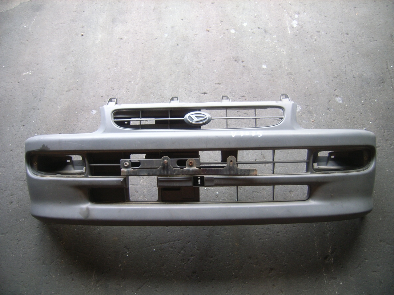 Front bumper DAIHATSU CUORE IV (L501) 0.8 5054532 BParts