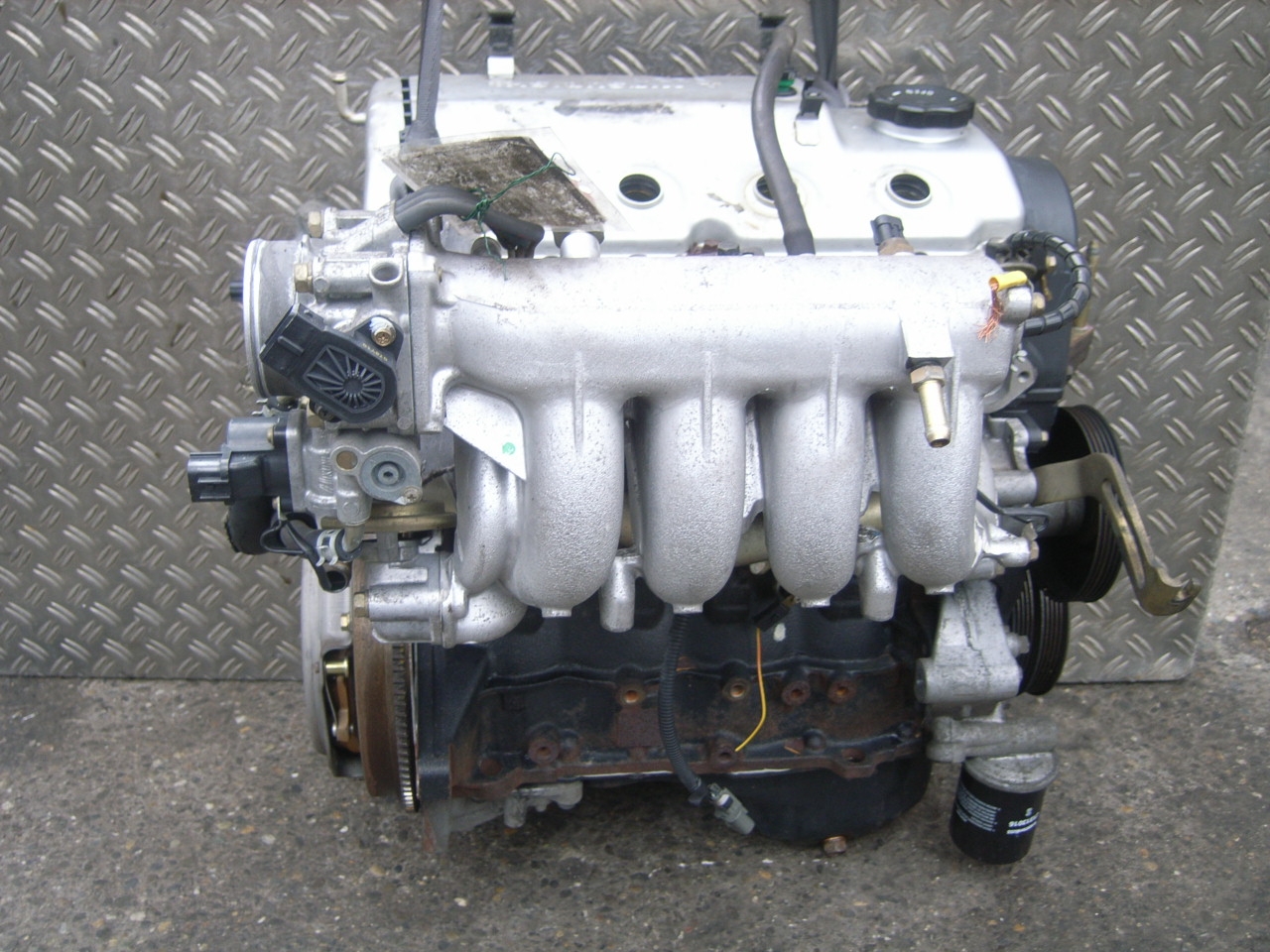 Мотор 4g13 mitsubishi