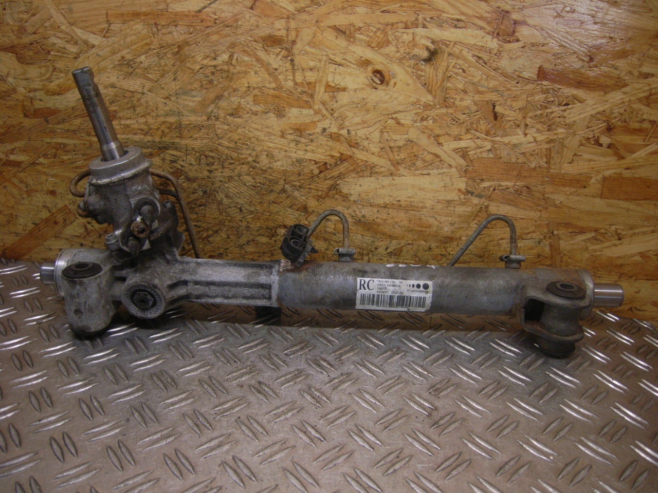 Steering rack OPEL ZAFIRA / ZAFIRA FAMILY B (A05) 1.9 CDTI (M75