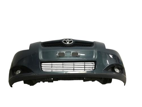 Used Front bumper TOYOTA AURIS (_E15_) 1.4 (ZZE150_, ZZE150R) (97 hp) 31095827