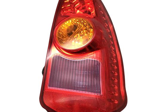 Høyre baklys MITSUBISHI SPACE STAR MPV (DG_A) 1.8 MPI (DG5A) (112 hp) 30273021