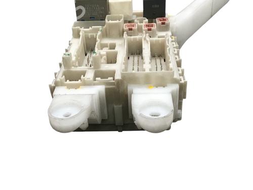 Fuse box TOYOTA AURIS (_E15_) 1.4 (ZZE150_, ZZE150R) | BP30975764E1