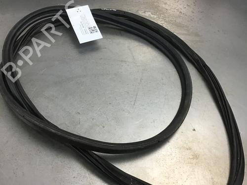 Used Rubber door seal MITSUBISHI MIRAGE / SPACE STAR VI Hatchback (A0_A) 1.0 (A05A) (71 hp) 14698442