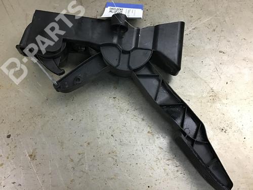 Used Pedal Pedal MERCEDES-BENZ B-CLASS Sports Tourer (W245) B 200 TURBO (245.234) (193 hp) 10810574 10810574