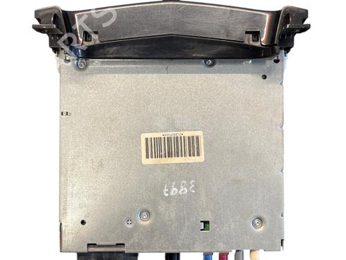 Radio PEUGEOT 607 (9D, 9U) 2.7 HDi 24V | BP38155904E6 - Image 3