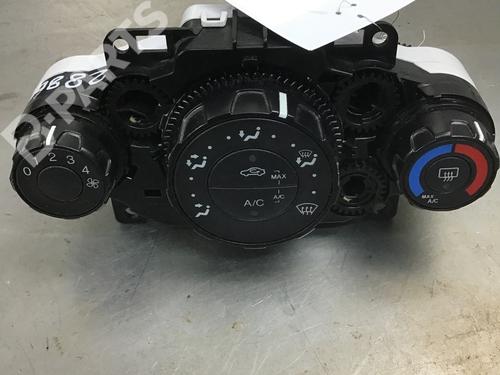 Used Climate control FORD FIESTA VI (CB1, CCN) 1.25 (82 hp) 9302342