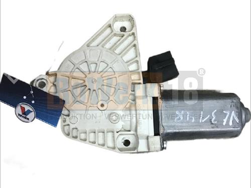 Used Left front window motor MERCEDES-BENZ A-CLASS (W169) A 150 (169.031, 169.331) (95 hp) 10236604
