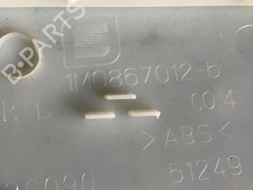 Forreste højre beklædning SEAT LEON (1M1) 1.6 16 V | BP24737175C59 