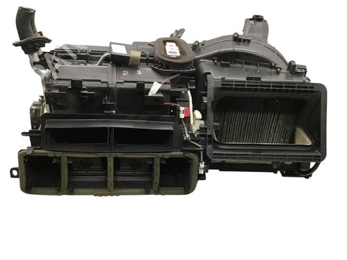 Used Heater matrix box TOYOTA AURIS (_E15_) 1.4 (ZZE150_, ZZE150R) (97 hp) 31095826