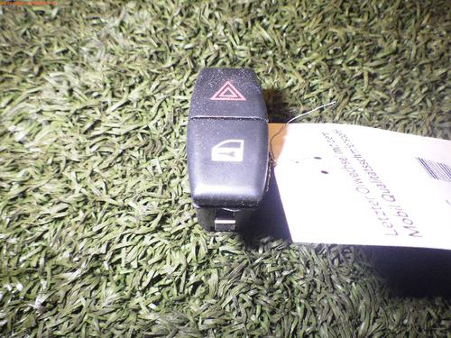 Used Warning switch BMW 5 (E60) 525 d (177 hp) 5064460