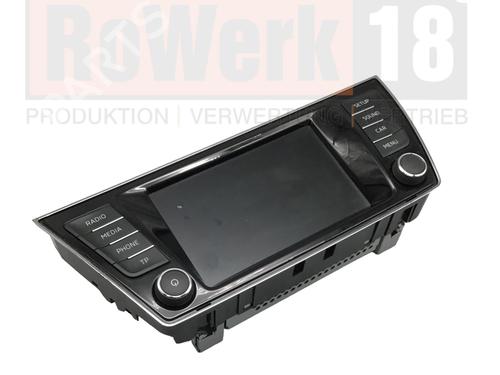 Used Display monitor SKODA FABIA III Estate (NJ5) 1.0 TSI (110 hp) 13560497