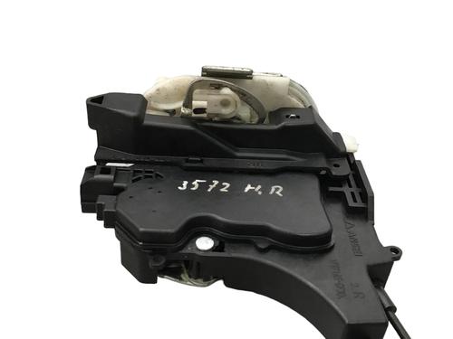 Rear right lock MITSUBISHI OUTLANDER II (CW_W) 2.0 DI-D (CW8W) | BP19254897C99 