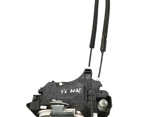 Venstre fortil lås MITSUBISHI COLT VI (Z3_A, Z2_A) 1.3 (Z21A) (95 hp) 30681727