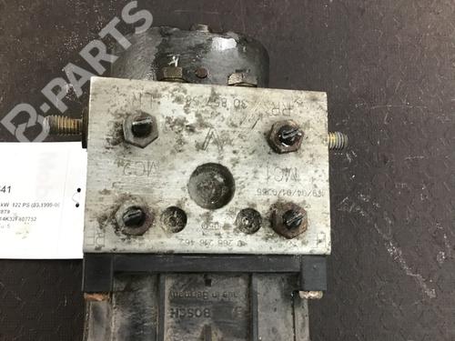 Used ABS pump VOLVO V40 Estate (645) 1.8 LPG (122 hp) 7811411