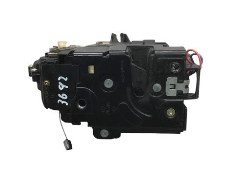 Front left lock SEAT LEON (1M1) 1.6 16 V | BP24655913C98 