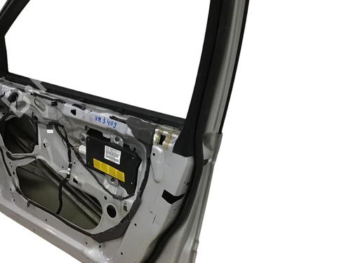 Right front door BMW 3 Touring (E46) 320 d | BP16526347C3 