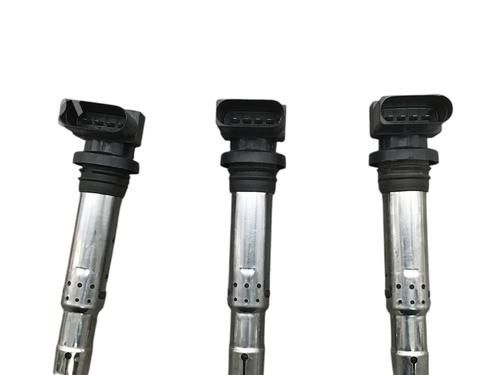 Used Ignition coil VW POLO (9N_, 9A_) 1.2 12V (64 hp) 26301319