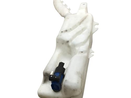 Windscreen washer tank RENAULT CLIO III (BR0/1, CR0/1) 1.2 16V (BR02, BR0J, BR11, CR02, CR0J, CR11) | BP24828911C113 