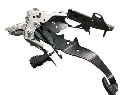 Break pedal FORD FIESTA VI (CB1, CCN) 1.0 EcoBoost | BP27389555I19