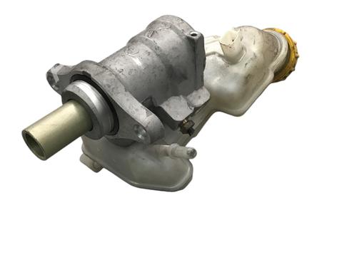 Brake master cylinder FORD FIESTA V (JH_, JD_) 1.3 | BP22765343M77