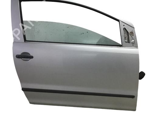 Used Right front door VW FOX Hatchback (5Z1, 5Z3, 5Z4) 1.2 (55 hp) 19698456