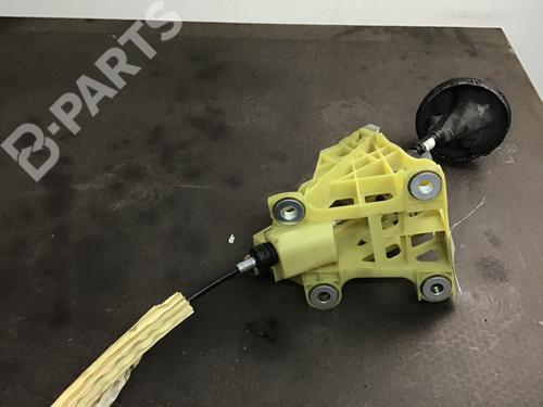 Used Automatic gearbox selector Automatic gearbox selector VW TRANSPORTER T5 Bus (7HB, 7HJ, 7EB, 7EJ) 2.5 TDI (130 hp) 7231231 7231231