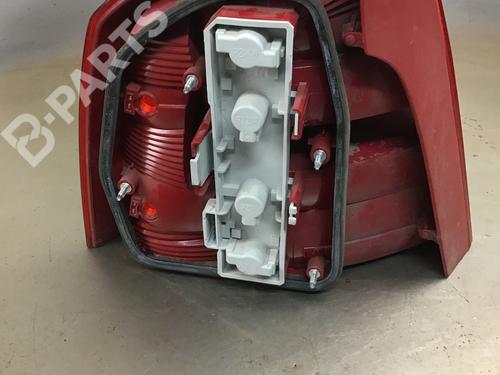 Right taillight SKODA OCTAVIA II (1Z3) 1.6 | BP11047334C35 