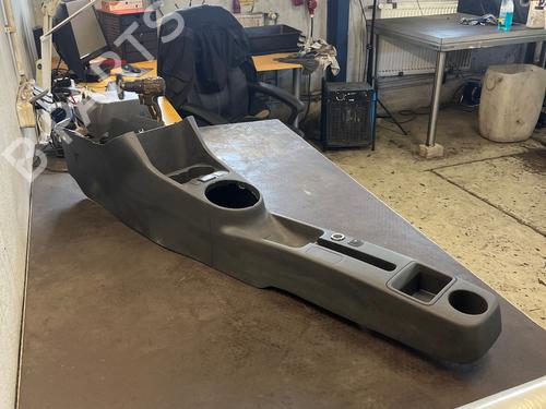 Middle console SKODA FABIA II (542) 1.2 12V | BP35932308I22 - Image 3