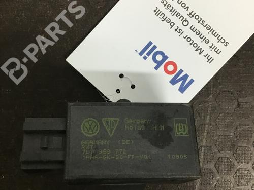 Module électronique VW TOURAN (1T1, 1T2) 1.6 FSI (115 hp) 5976185
