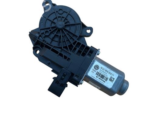 Used Left front window motor Left front window motor SKODA FABIA II (542) 1.2 12V (60 hp) 35812463 35812463