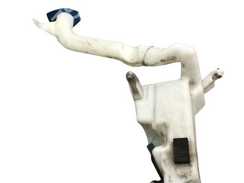 Windscreen washer tank VW FOX Hatchback (5Z1, 5Z3, 5Z4) 1.2 | BP19709245C113 