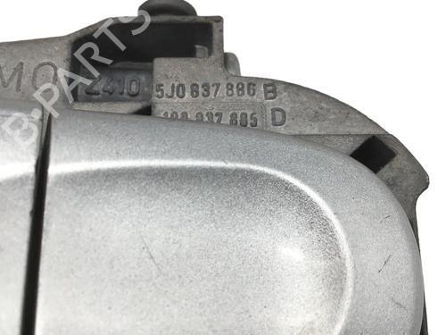 Rear left exterior door handle VW GOLF PLUS V (5M1, 521) 2.0 TDI | BP17450866C130