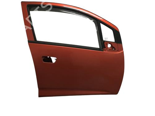 Used Right front door CHEVROLET SPARK (M300) 1.2 (82 hp) 32299089