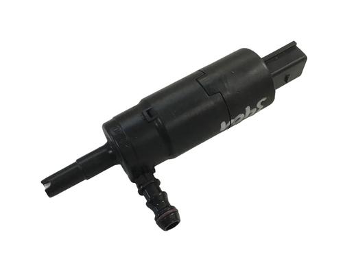 Used Washer pump VW POLO (9N_, 9A_) 1.2 (60 hp) 18405949