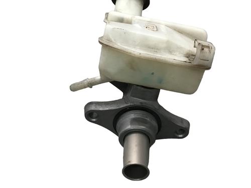 Brake master cylinder FORD FIESTA V (JH_, JD_) 1.3 | BP19034795M77 